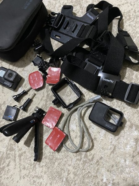 shes GoPro hero 7 black e perdorur gjendje te mir pune