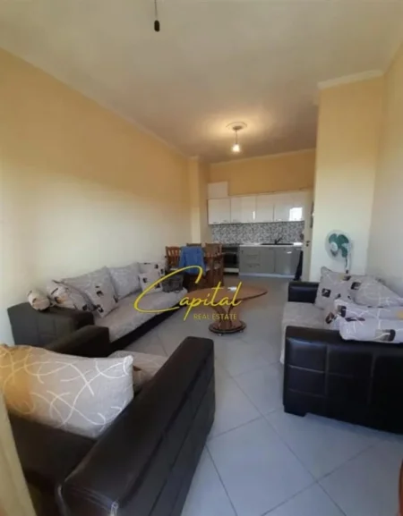 Tirane, jepet me qera apartament 2+1 Kati 8, 100 m² 450 € (ASTIR)