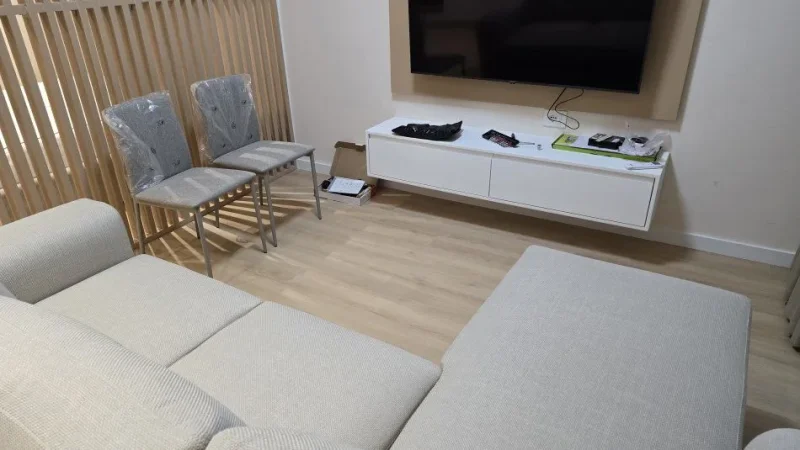 Tirane, jepet me qera apartament 1+1 Kati 5, 49 m² 400 € (qsut)