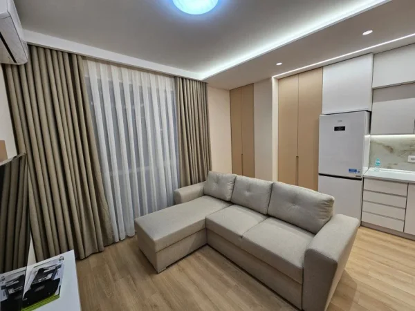 Tirane, jepet me qera apartament 1+1 Kati 5, 49 m² 400 € (qsut)