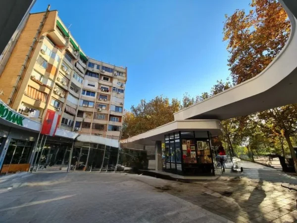 Tirane, shitet apartament 1+1 Kati 7, 112 m² 360.000 € (Rruga 9-Kateshet)