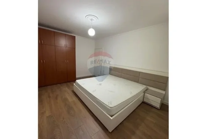 Tirane, shitet apartament 2+1 Kati 2, 73 m² 135.000 € (Rruga Belul Hatibi, Tiranë)