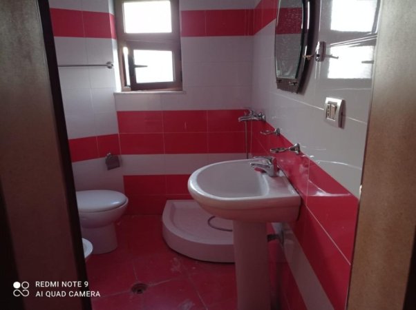 Tirane, shitet apartament 1+1+Ballkon Kati 4, 53 m² 125.000 € (RRUGA E ELBASANIT)