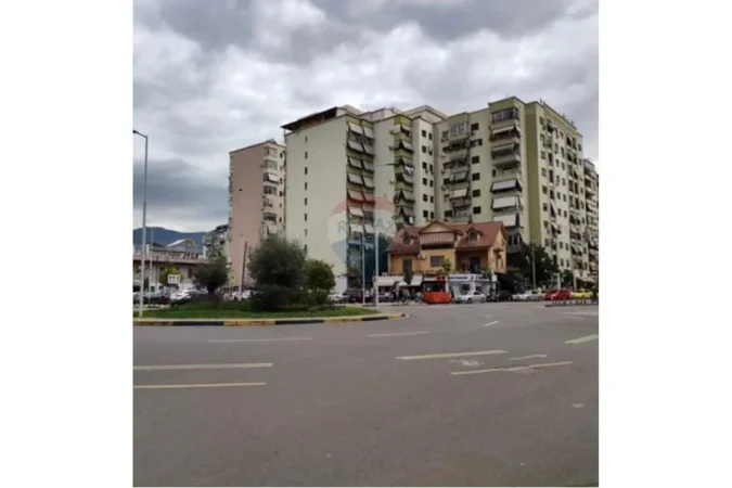 Tirane, shitet apartament 1+1 Kati 1, 77 m² 190.000 € (Komuna e Parisit, Tiranë)
