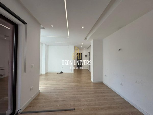 Shqiperi, jepet me qera apartament për biznes  Kati 1, 71 m² 750 € (Myslym Shyri)