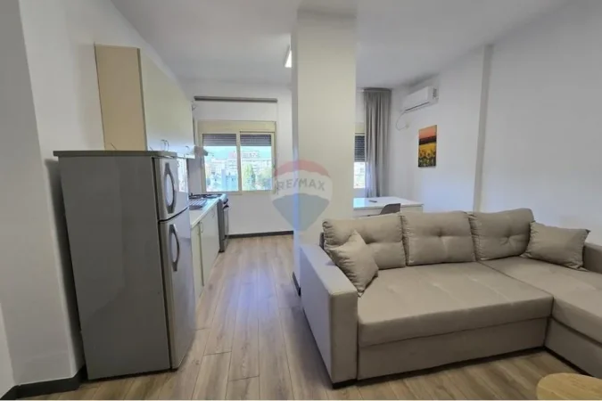 Tirane, shitet apartament 2+1 Kati 5, 82 m² 185.000 € (Rruga Robert Shvarc, Tiranë)