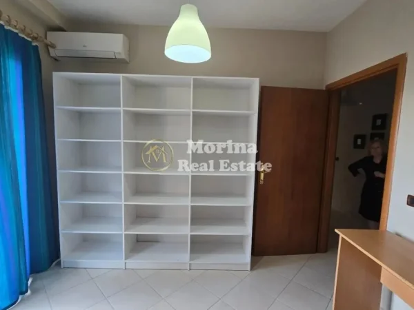 Tirane, jepet me qera apartament 2+1 Kati 1, 92 m² 500 € (Kodra e Diellit)