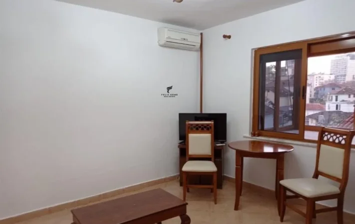 Tirane, shitet apartament 1+1 Kati 4, 53 m² 125.000 € (RRUGA E ELBASANIT)