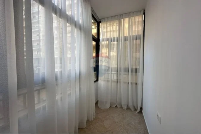 Tirane, shitet apartament 1+1 Kati 1, 45 m² 140.000 € (Rruga Medar Shtylla, Tiranë)