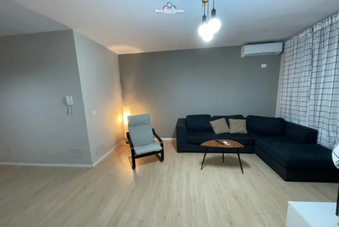 Tirane, jepet me qera apartament 1+1 Kati 2, 70 m² 600 € (Rruga Anastas Kullurioti)