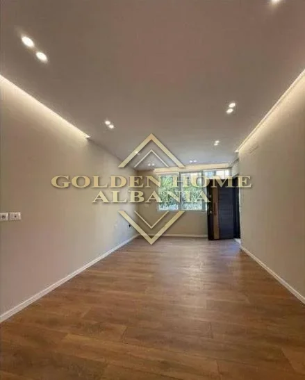 Tirane, jepet me qera apartament 1+1 Kati 0, 44 m² 650 € (Rruga e Elbasanit)