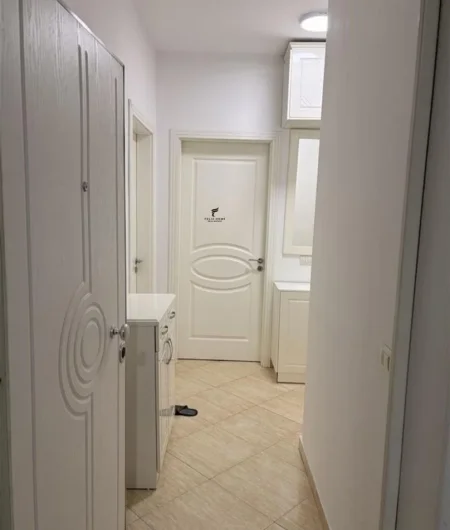 Tirane, jepet me qera apartament 2+1 Kati 7, 103 m² 600 € (YZBERISHT)