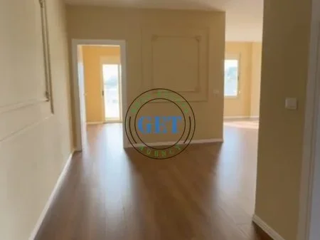 Durres, shitet apartament 3+1 Kati 9, 105 m² 155.000 € (Drejtoria e Policise)