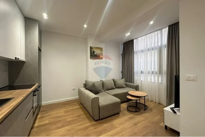 Tirane, shitet apartament 1+1 Kati 1, 39 m² 125.000 € (Rruga Medar Shtylla)