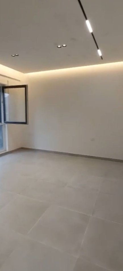 Jepet me Qera Garsoniere PA mobiluar Pas Concordit ne 5 Maji,  280 €URO