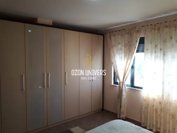 Tirane, jepet me qera apartament 1+1+Ballkon Kati 9, 65 m² 600 € (Sheshi Willson)