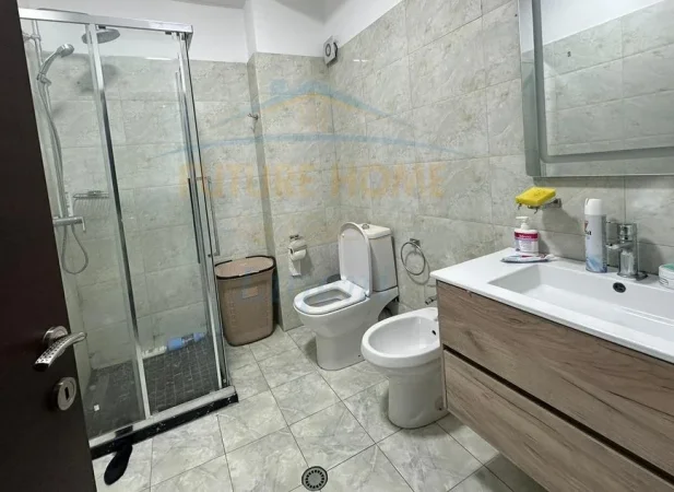 Qera , Apartament 2+1+2 Unaza e Re , Tirane