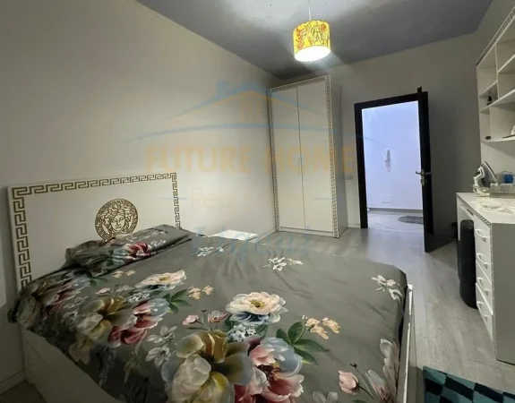 Qera , Apartament 2+1+2 Unaza e Re , Tirane