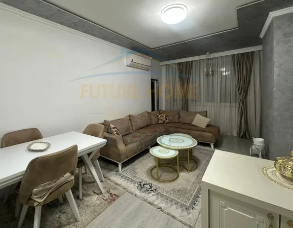Qera , Apartament 2+1+2 Unaza e Re , Tirane