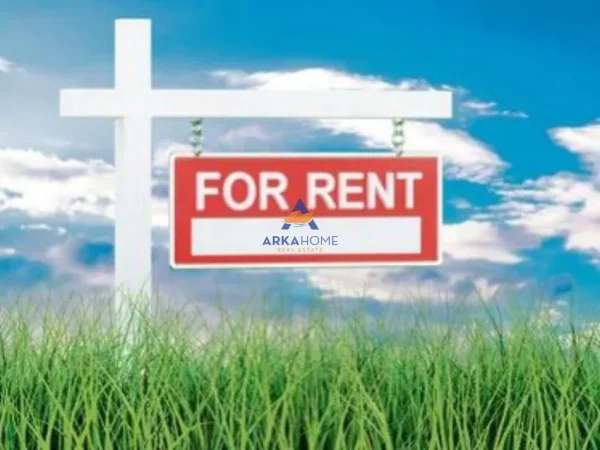 Tirane, jepet me qera toke , 1.600 m² 