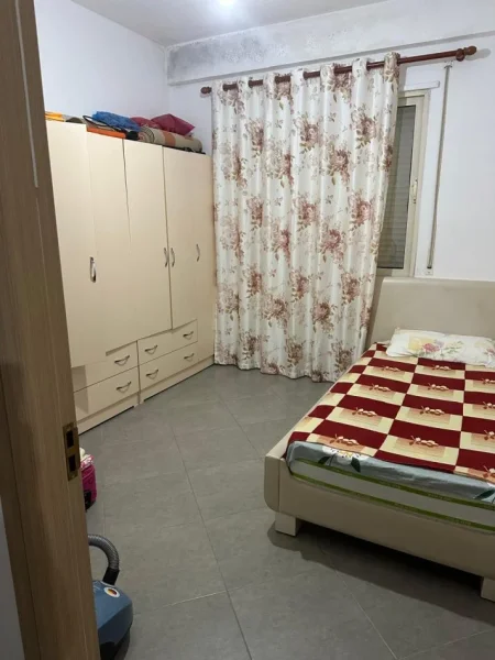 Tirane, shes apartament 2+1+Aneks+Ballkon Kati 7, 99 m² 165.000 € (Rruga Bedri Karapici)