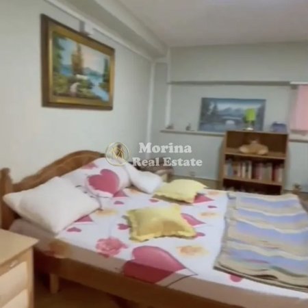 Tirane, jepet me qera Vile 1+1 Kati -1, 60 m² 400 € (Myslym Shyri)