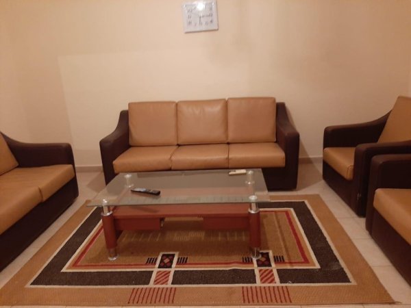 Tirane, jepet me qera apartament 1+1 Kati 3, 54 m² 350 € (Shkolla 9 vjecare Bajram Curri)