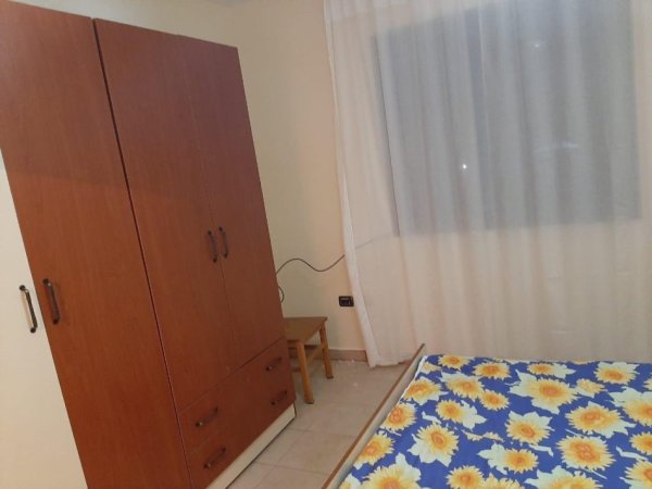 Tirane, jepet me qera apartament 1+1 Kati 3, 54 m² 350 € (Shkolla 9 vjecare Bajram Curri)