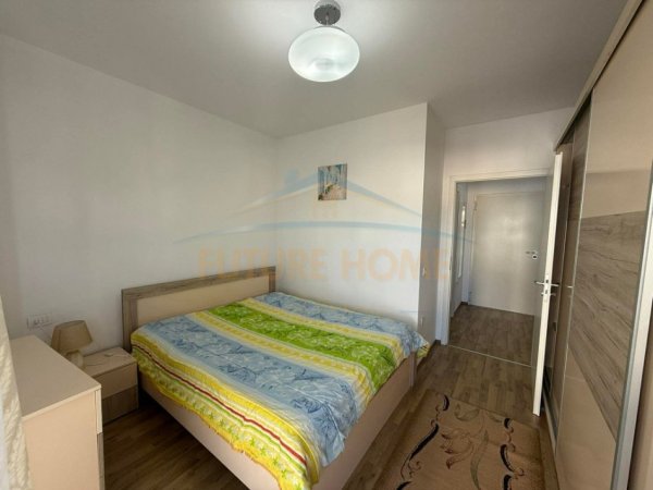 Tirane, jepet me qera apartament 1+1+Ballkon Kati 6, 60 m² 500 € (Rruga Siri Kodra)