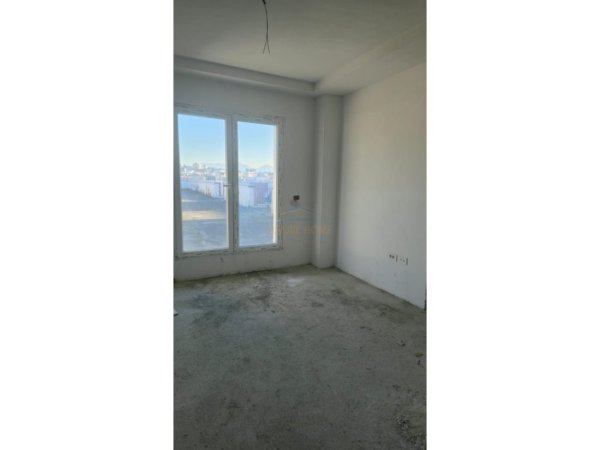 Tirane, shitet apartament+verande | Penthouse 2+1+Aneks+Ballkon Kati 7, 97 m² 278.100 € (Ali Dem)
