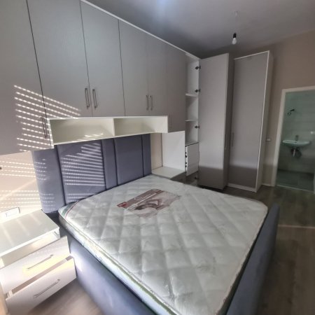 Kompleksi Mangalem, jap  2+1 te mobiluar, 50000 Leke/muaji(i panegociueshem)