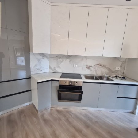 Kompleksi Mangalem, jap  2+1 te mobiluar, 50000 Leke/muaji(i panegociueshem)