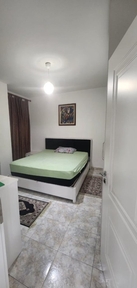 Tirane, jepet me qera apartament 1+1+Ballkon Kati 6, 65 m² 660 € (Pranë Lulishtes,Komuna Parisit ,Tiranë)
