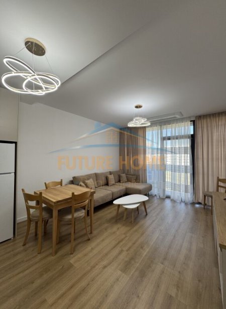 Tirane, jepet me qera apartament 1+1+Ballkon Kati 3, 67 m² 1.200 € (Lake View Residence.)