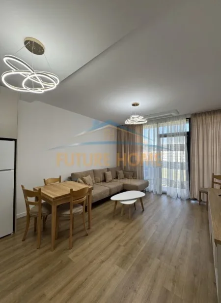 Tirane, jepet me qera apartament 1+1+Ballkon Kati 3, 67 m² 1.200 € (Lake View Residence.)