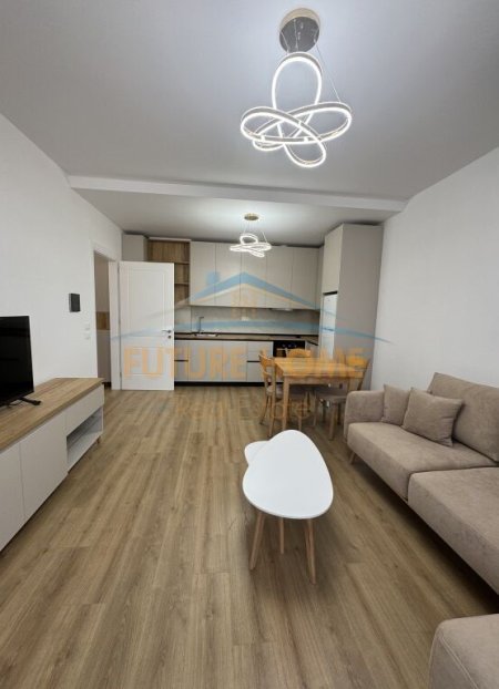 Tirane, jepet me qera apartament 1+1+Ballkon Kati 3, 67 m² 1.200 € (Lake View Residence.)
