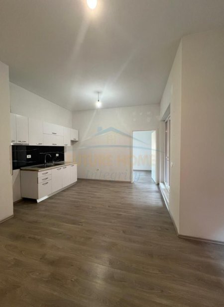 Tirane, shitet apartament 1+1 Kati 6, 70 m² 115.000 € (Kompleksi Mangalem)