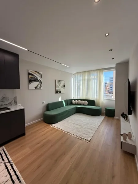 Tirane, shitet apartament 1+1 Kati 3, 60 m² 121.000 € (astir)