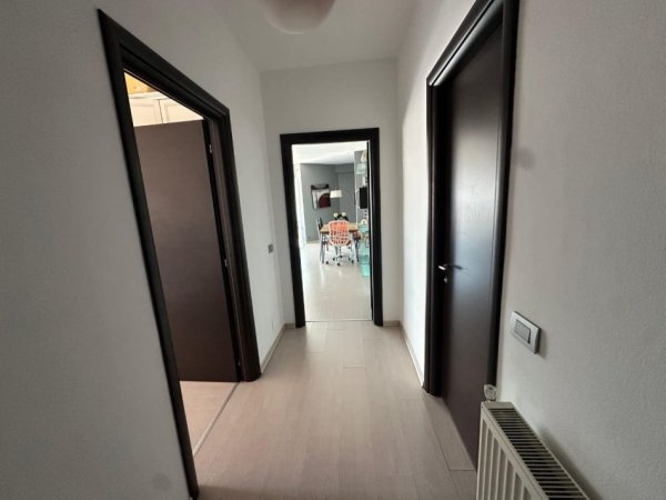 Tirane, jepet me qera apartament 2+1+Ballkon Kati 8, 100 m² 800 € (KIKA 1)