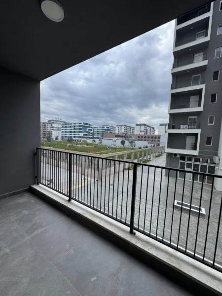 Tirane, shitet apartament 2+1 Kati 1, 98 m² 120.000 € (Univers city mbrapa QTU)