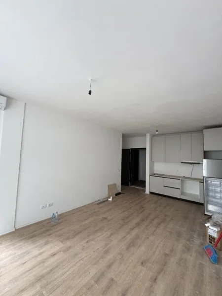 Tirane, shitet apartament 2+1 Kati 1, 98 m² 120.000 € (Univers city mbrapa QTU)