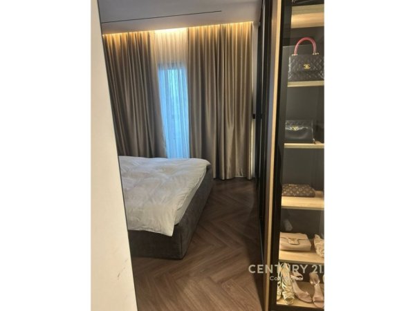 Tirane, shitet apartament 2+1 Kati 9, 103 m² 288.000 € (Fakulteti Ekonomik)