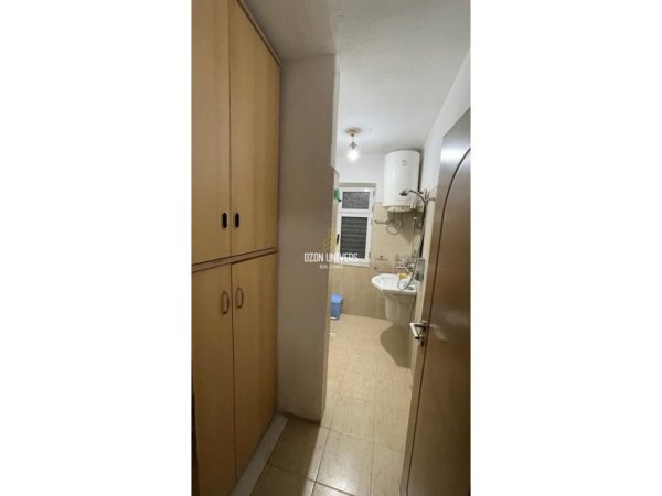 Tirane, jepet me qera apartament 1+1+Ballkon Kati 2, 55 m² 500 € (Myslym Shyri)
