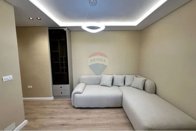 Tirane, shitet apartament 1+1 , 48 m² 128.000 € (Rruga Muhamet Gjollesha)