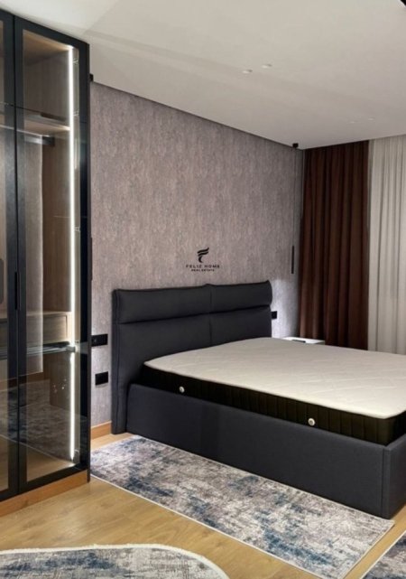 Tirane, jepet me qera apartament 2+1 Kati 5, 113 m² 600 € (ASTIR)