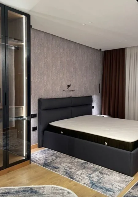 Tirane, jepet me qera apartament 2+1 Kati 5, 113 m² 600 € (ASTIR)