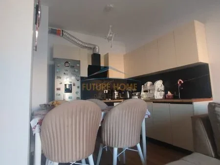 Tirane, shitet apartament 2+1 Kati 4, 78 m² 159.000 € 