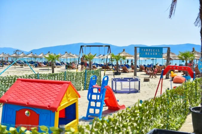 Vlore, jepet me qera bar-kafe , 800 m² 20.000 € (Zvernec, Vlore)