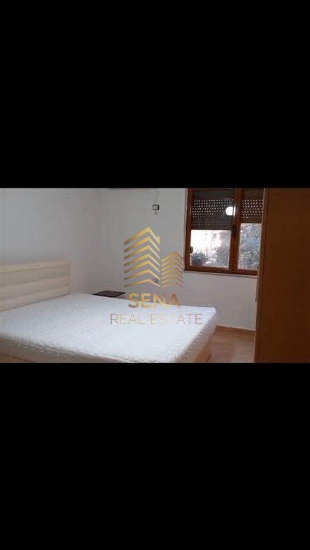 Tirane, shitet apartament 1+1+Ballkon Kati 4, 53 m² 125.000 € (Rruga Elbasanit)