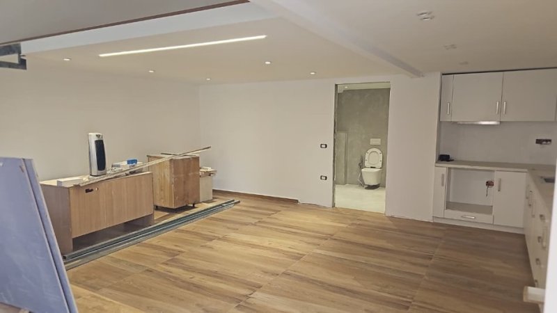 Tirane, jepet me qera apartament 1+1 Kati 1, 70 m² 500 € (KODRA E DIELLIT)